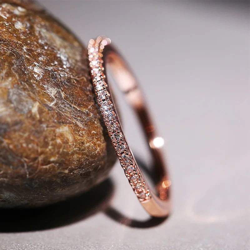 Bague fine pour femme