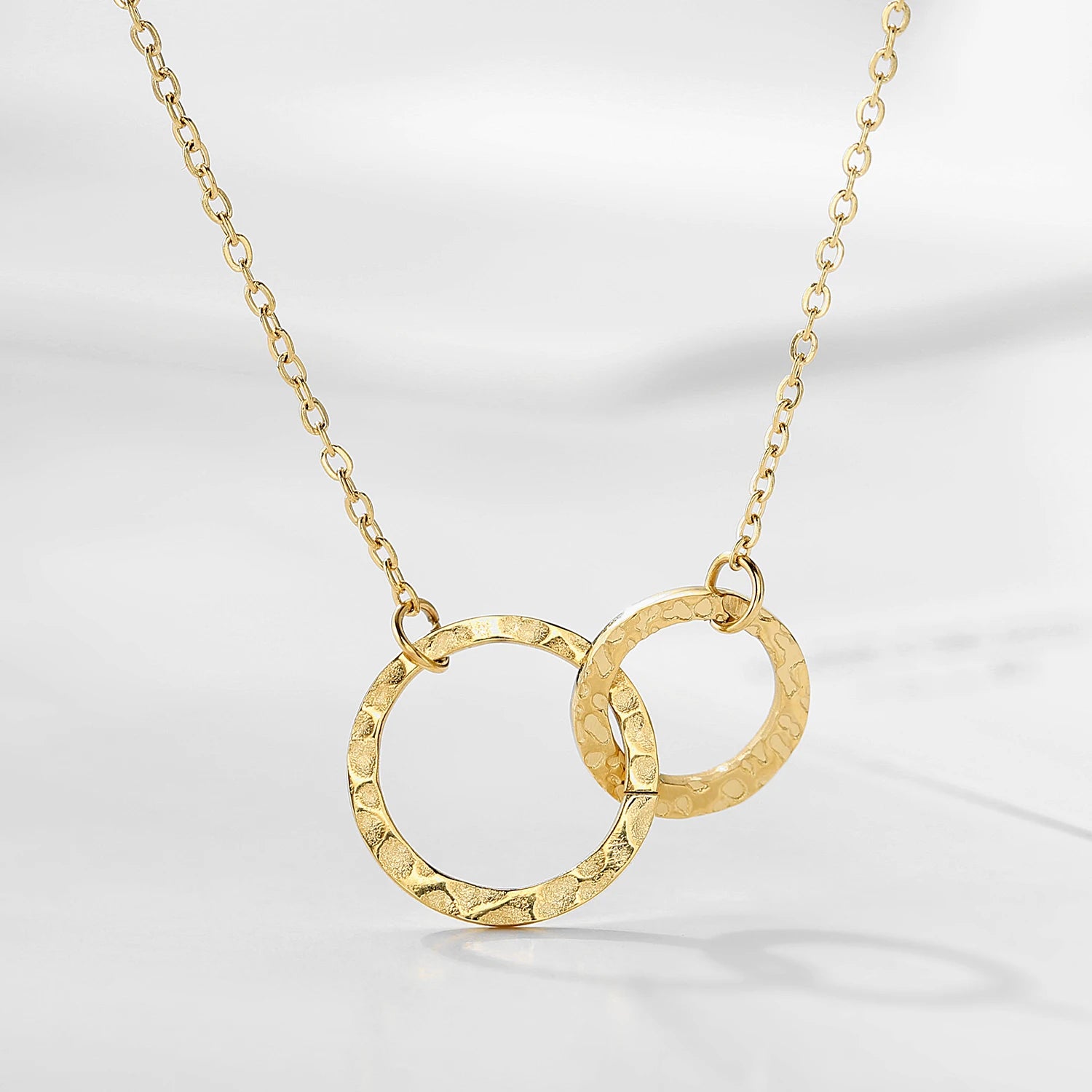 Pendentif à double cercle